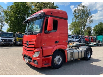 Trekker MERCEDES-BENZ Actros 1843