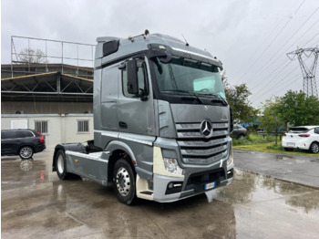 Trekker MERCEDES-BENZ Actros 1851