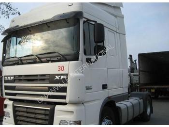 Trekker DAF XF105
