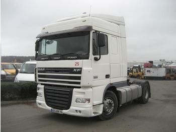 Trekker DAF XF105 410: afbeelding 1