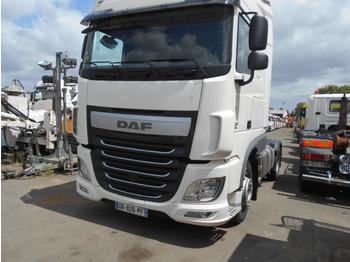 Trekker DAF XF105 460