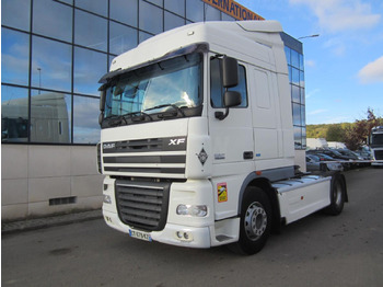 Trekker DAF XF105 460