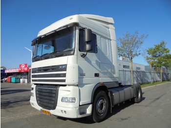 Trekker DAF XF105-460