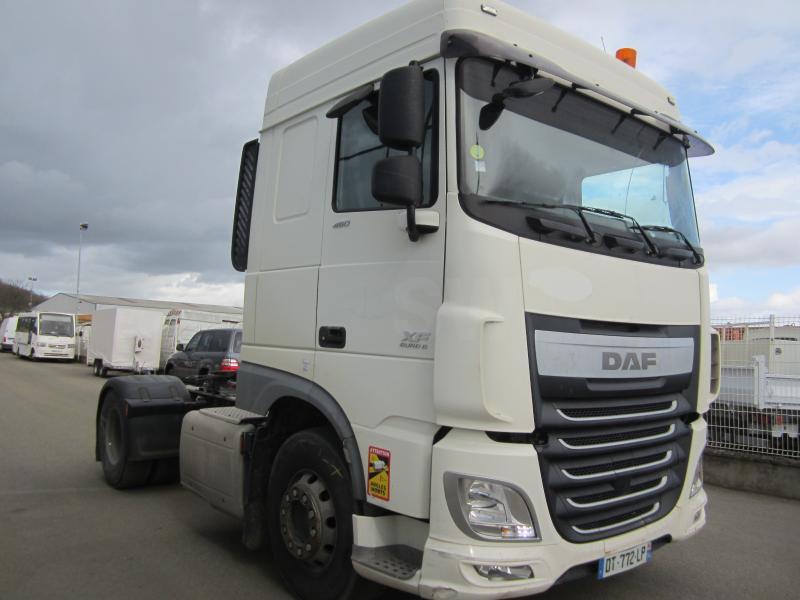 Trekker DAF XF105 460