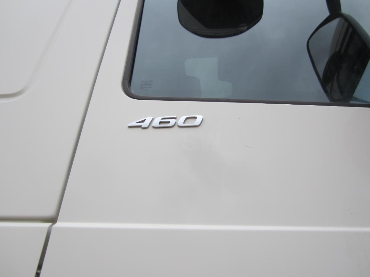 Trekker DAF XF105 460