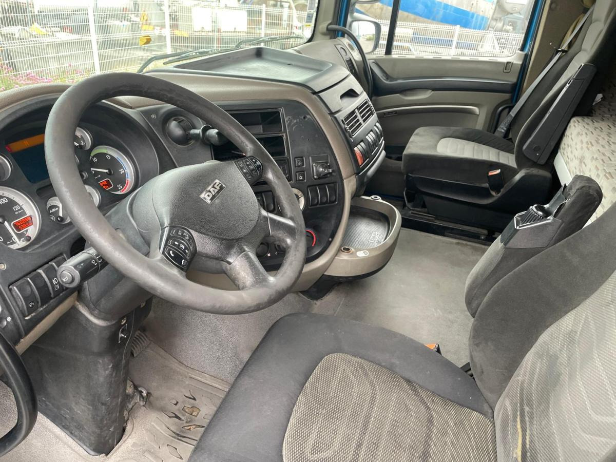 Trekker DAF XF105 460