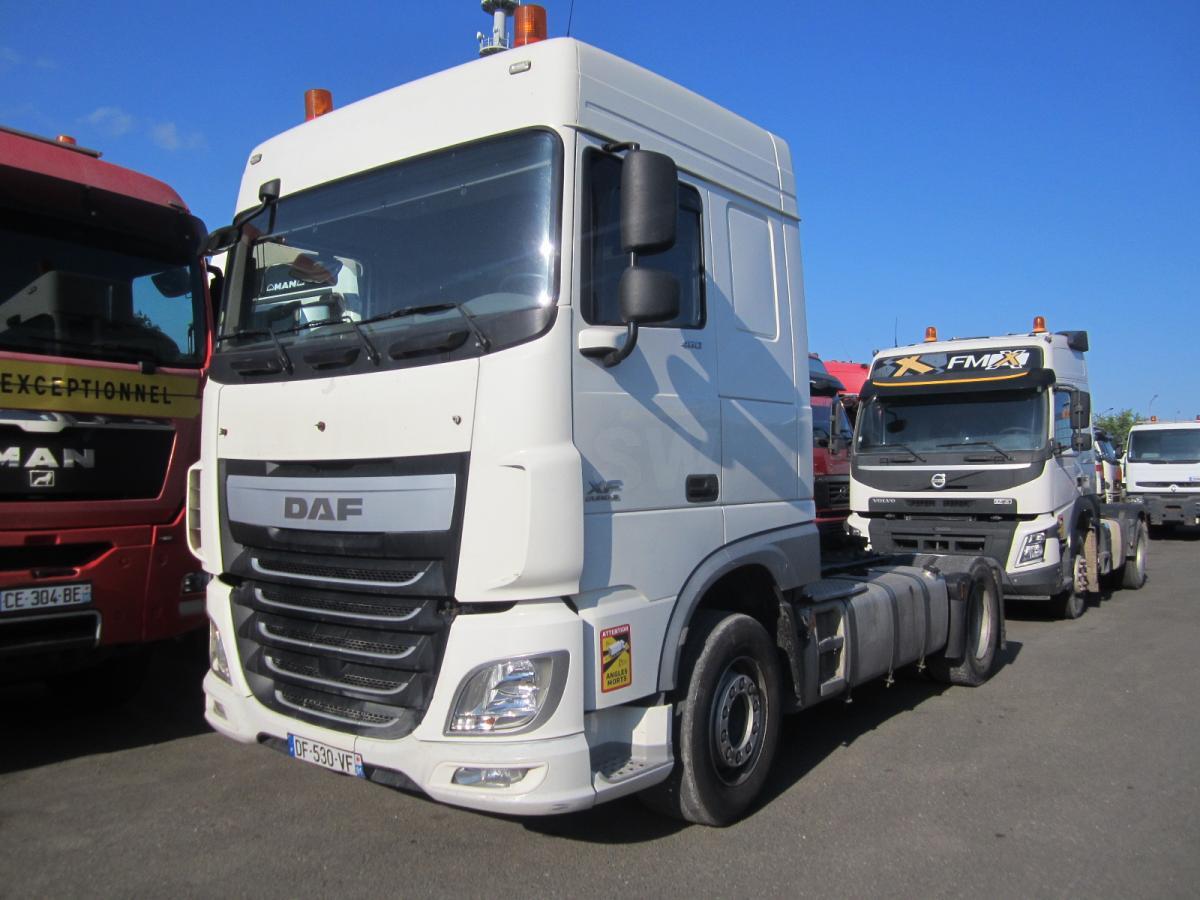 Trekker DAF XF105 460