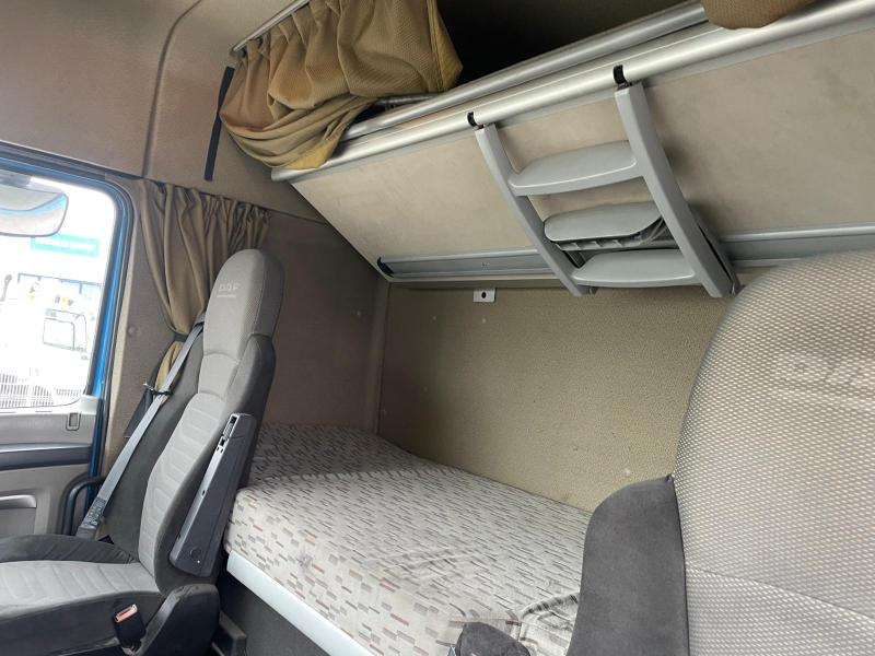 Trekker DAF XF105 460