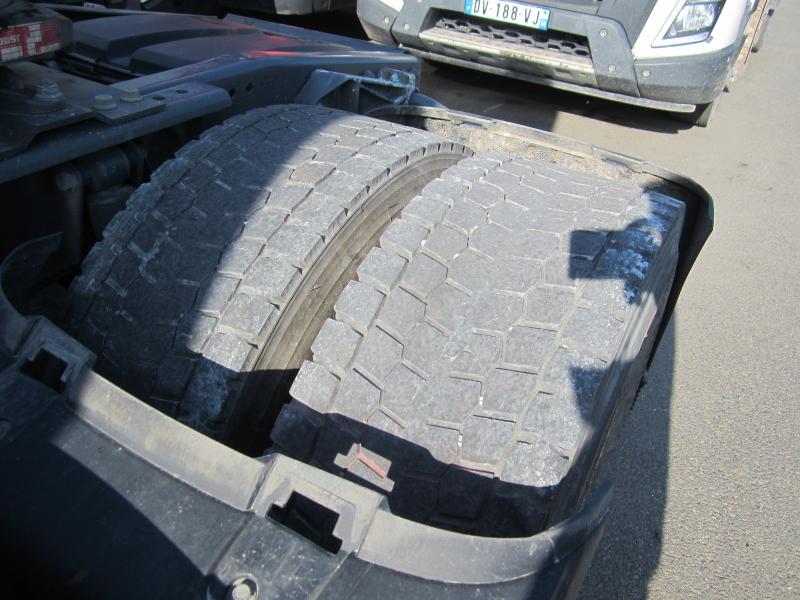 Trekker DAF XF105 460