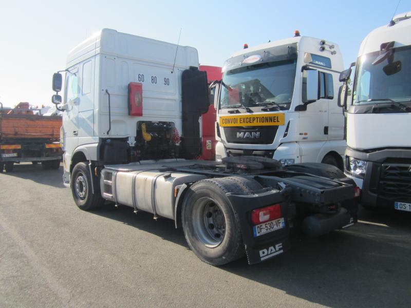 Trekker DAF XF105 460