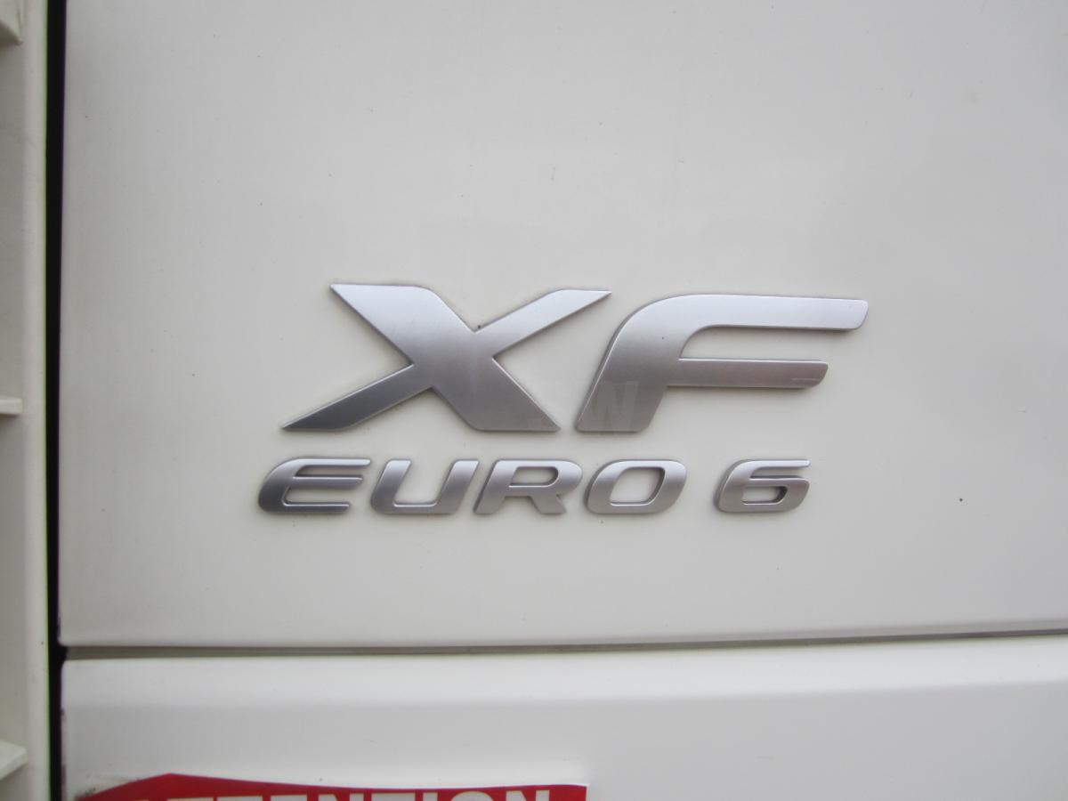 Trekker DAF XF105 460