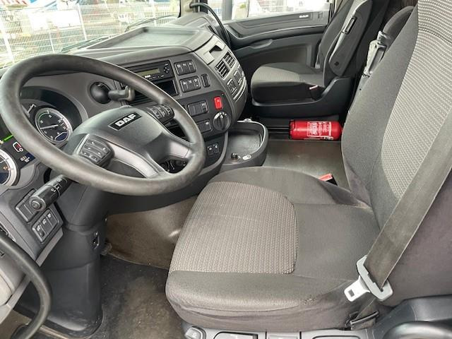 Trekker DAF XF105 460