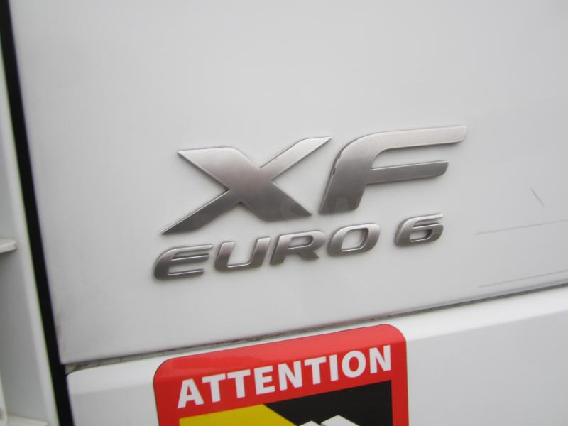 Trekker DAF XF105 460