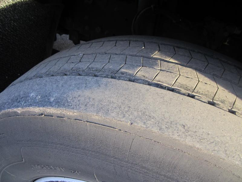 Trekker DAF XF105 460