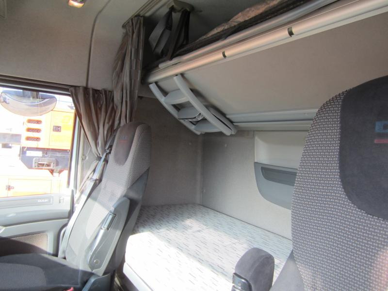 Trekker DAF XF105 460