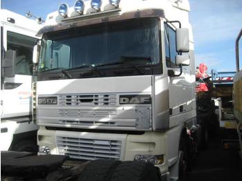 Trekker DAF XF95 430