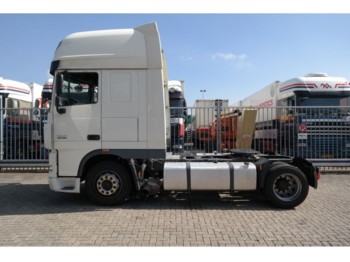 Trekker DAF XF 105.460 MEGA LOWDECK SUPER SPACECAB: afbeelding 1