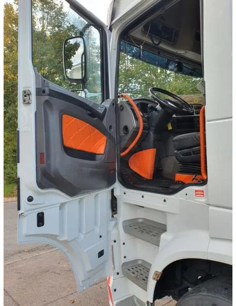 Trekker DAF XF 106.510 FT 6x2/4 SSC 3-Achser MEGA E6