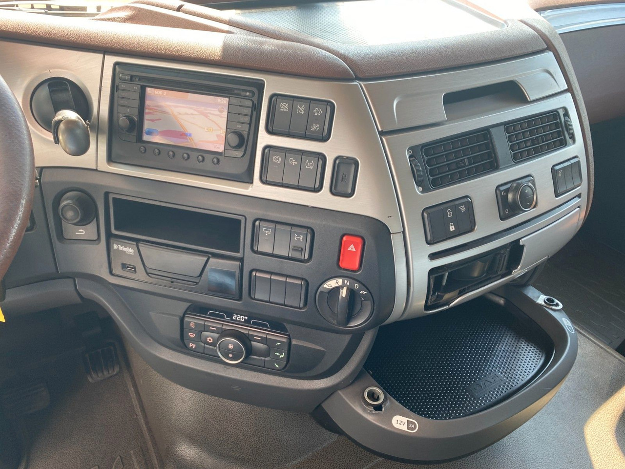 Trekker DAF XF 530 Super Space Cab | Hydraulik*Standklima