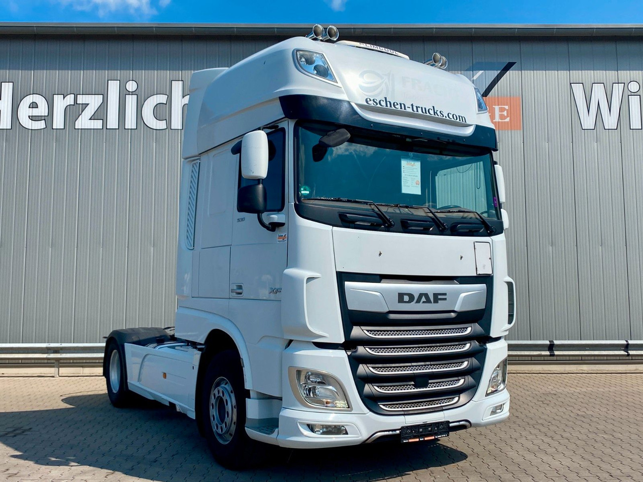 Trekker DAF XF 530 Super Space Cab | Hydraulik*Standklima
