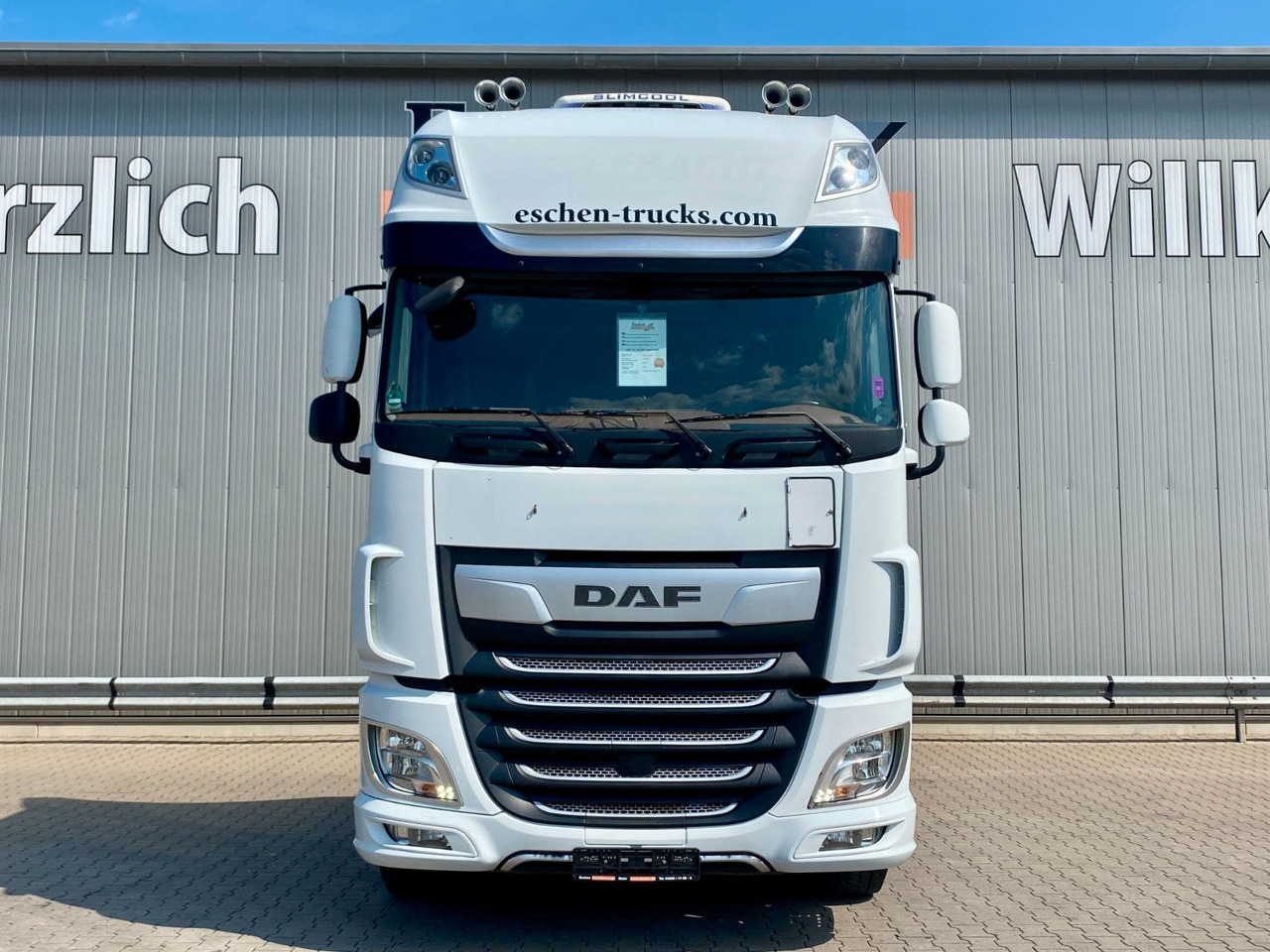 Trekker DAF XF 530 Super Space Cab | Hydraulik*Standklima