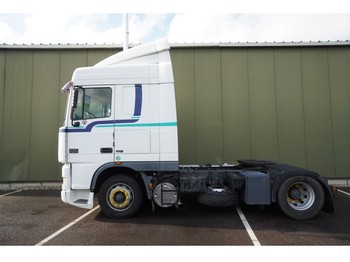 Trekker DAF XF 95.380 MANUAL GEARBOX: afbeelding 1