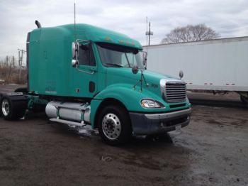 FREIGHTLINER 495 - Trekker