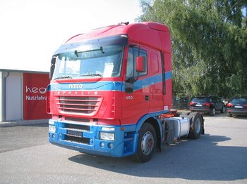 IVECO  - Trekker