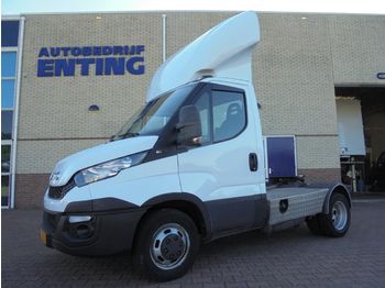 Trekker, Bedrijfswagen Iveco Daily 40C17 HiMatic automaat 9300 KG: afbeelding 1