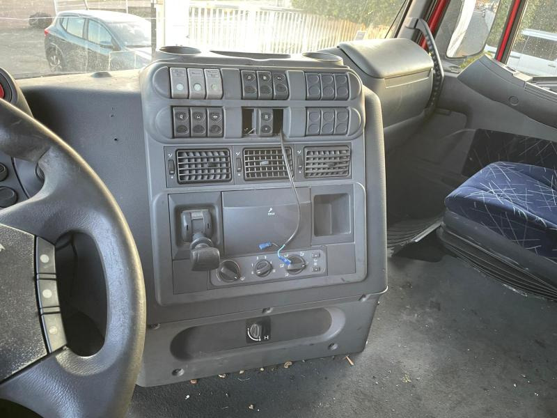 Trekker Iveco Stralis 560