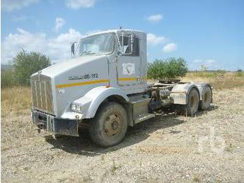 Kenworth T800 6X4 - trekker