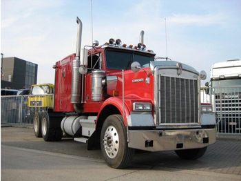 Kenworth W-900 - 6X4 - trekker