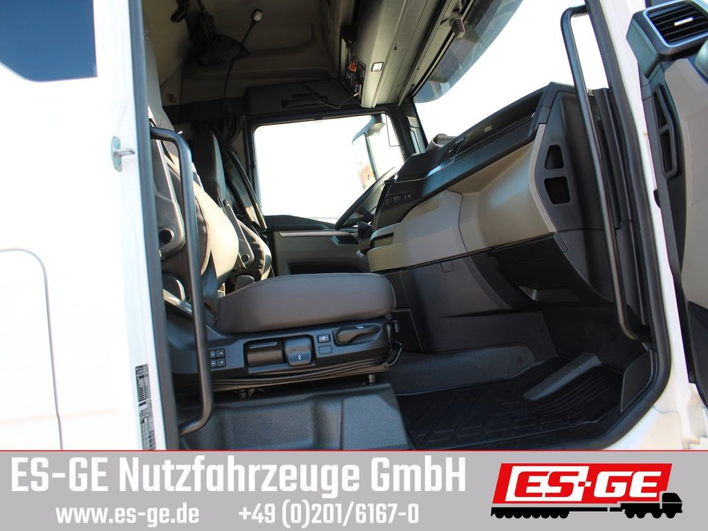 Trekker MAN TGX 18.480 4x2 LL SA LOWLINER