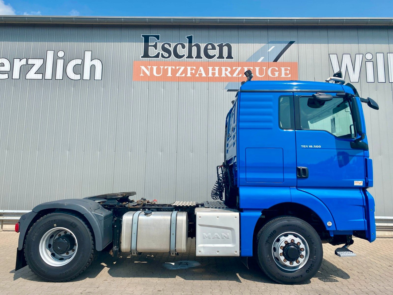 Trekker MAN TGX 18.500 4x4 HYDRO| 2x Hydraulik*Retarder*Navi