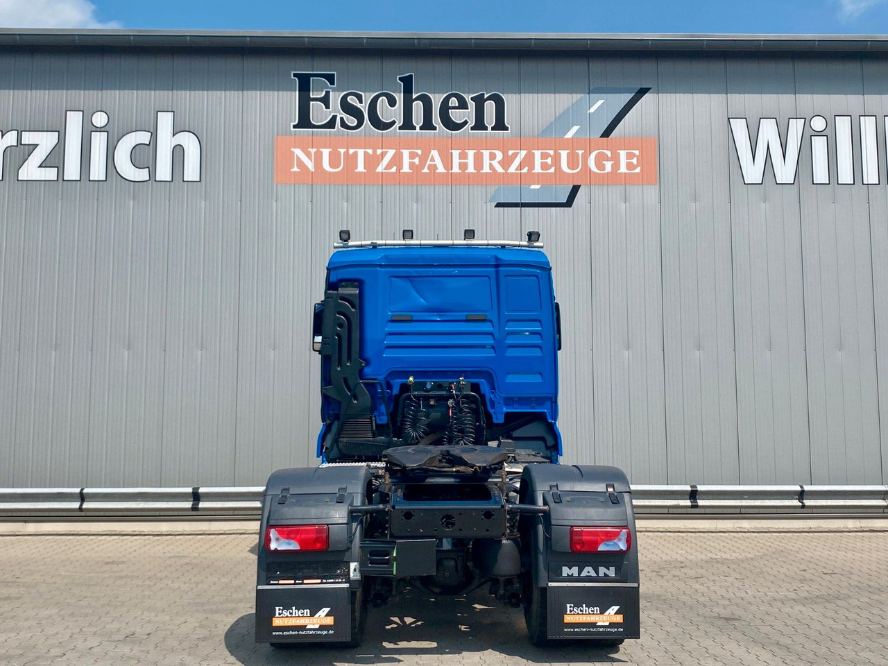 Trekker MAN TGX 18.500 4x4 HYDRO| 2x Hydraulik*Retarder*Navi