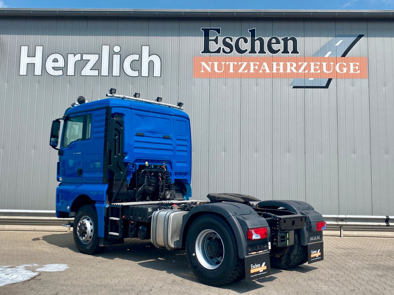 Trekker MAN TGX 18.500 4x4 HYDRO| 2x Hydraulik*Retarder*Navi