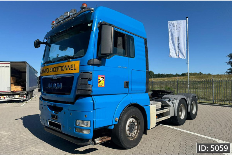 Trekker MAN TGX 33.540 XLX, Euro 5, / 6x4 / Retarder / Hydraulics