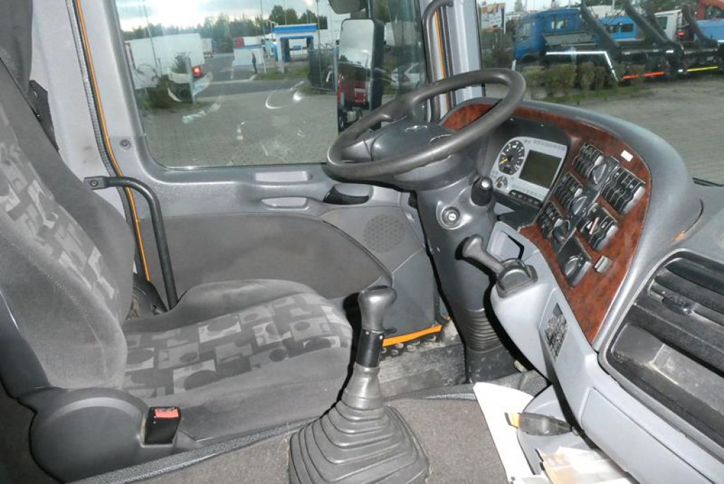 Trekker MERCEDES-BENZ Actros 4160 SLT 8x4 4 SZM TITAN -155to.-!!