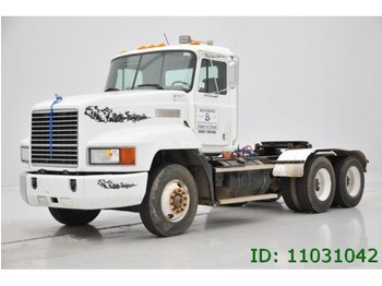 Mack CH 613 - 6X4 - On Camelback - trekker