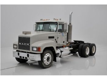 Mack CH 613 - 6X4 - On Camelback - trekker
