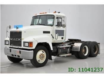 Mack CH 613 - 6X4 - On Camelback - Trekker