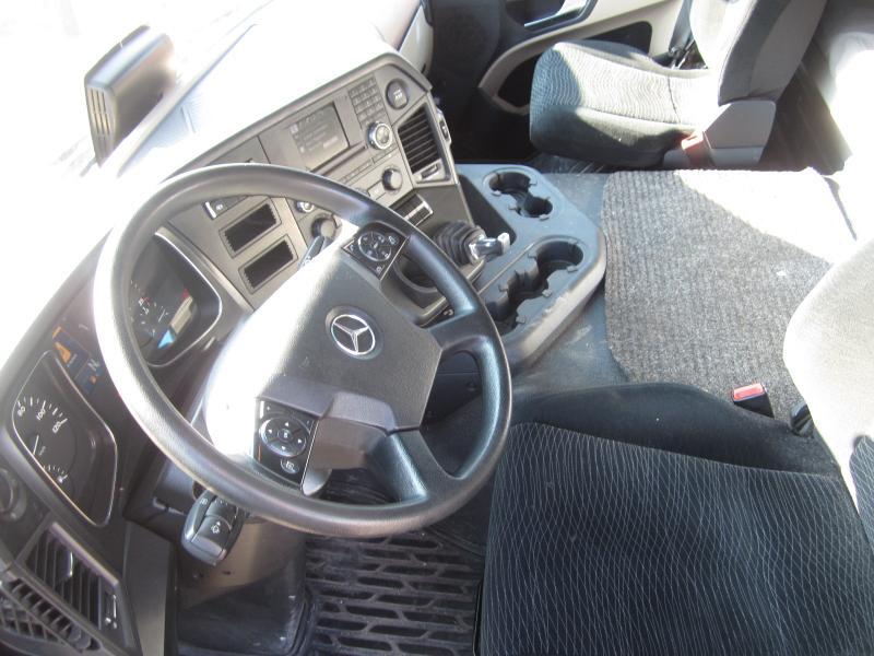 Trekker Mercedes 1846