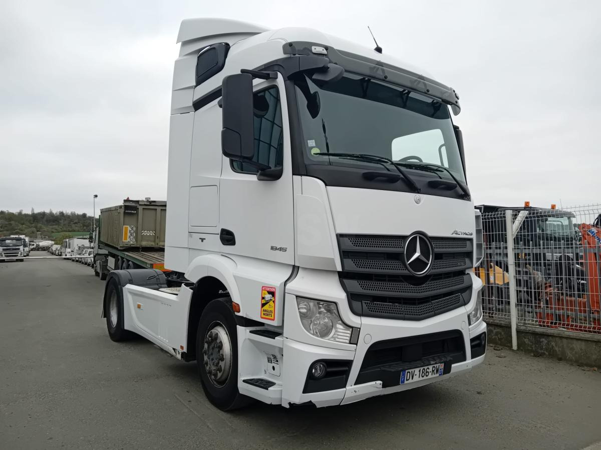 Trekker Mercedes Actros 1845