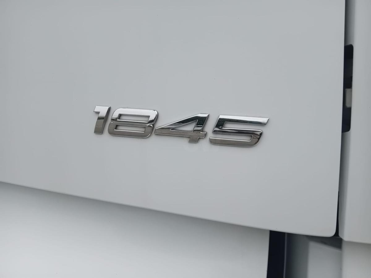 Trekker Mercedes Actros 1845