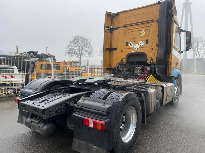 Trekker Mercedes Actros 1845