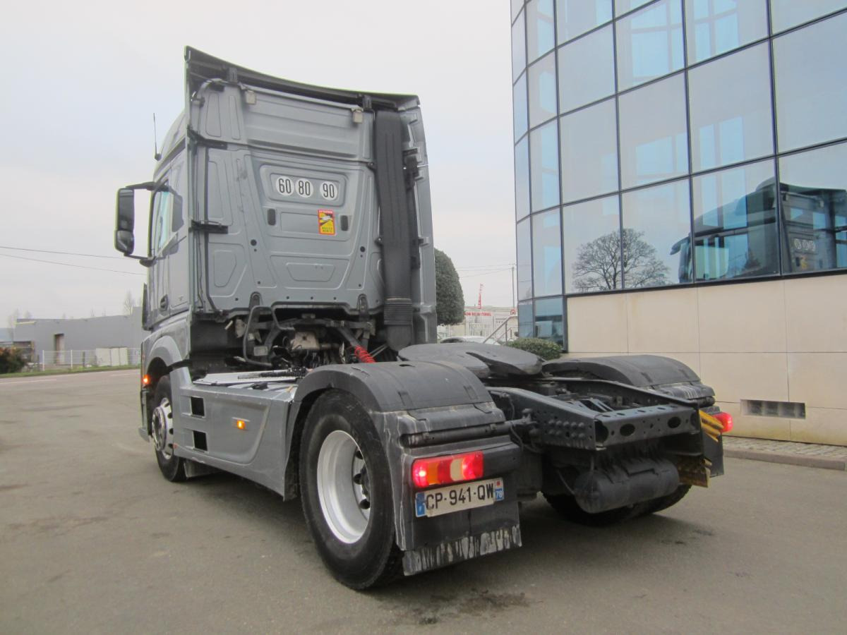Trekker Mercedes Actros 1845