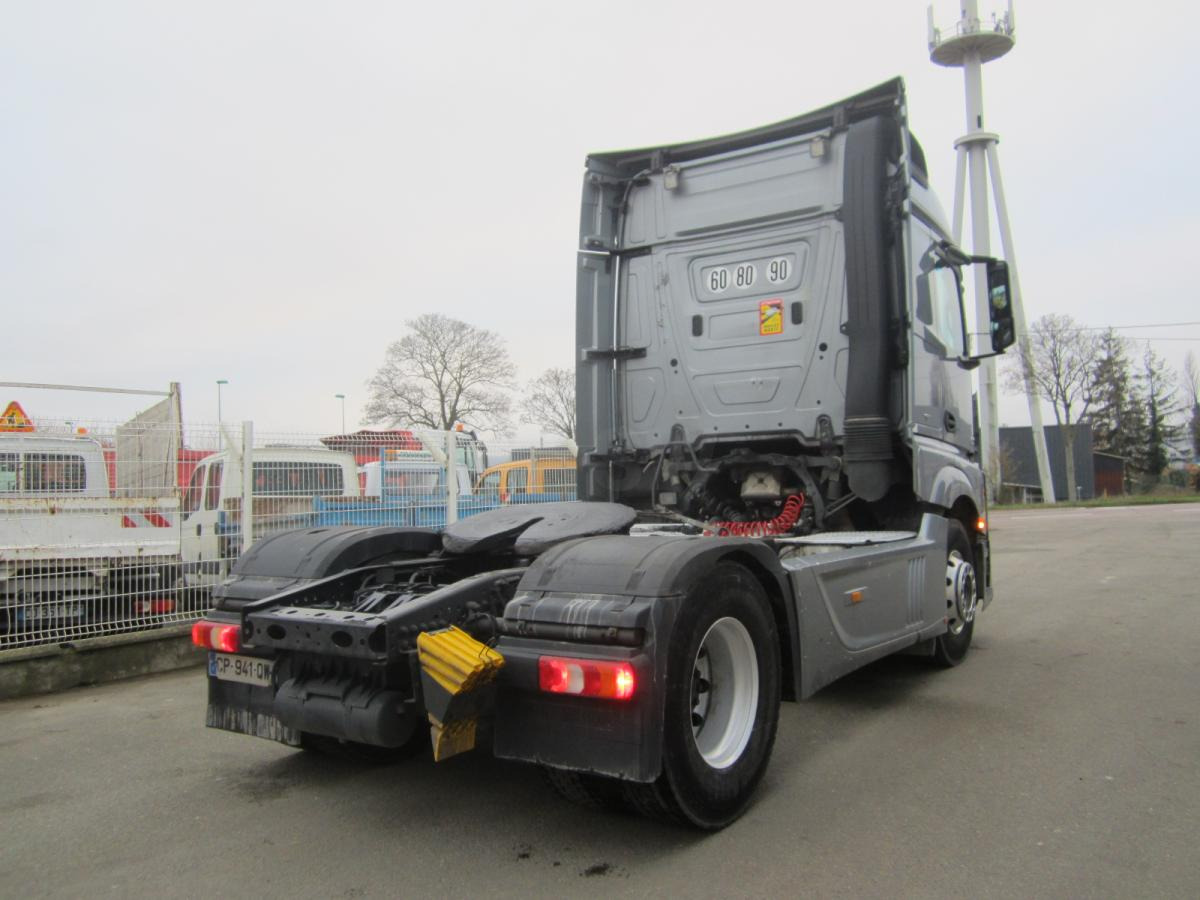 Trekker Mercedes Actros 1845