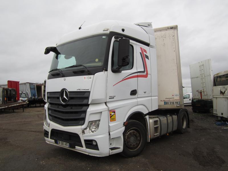 Trekker Mercedes Actros 1845