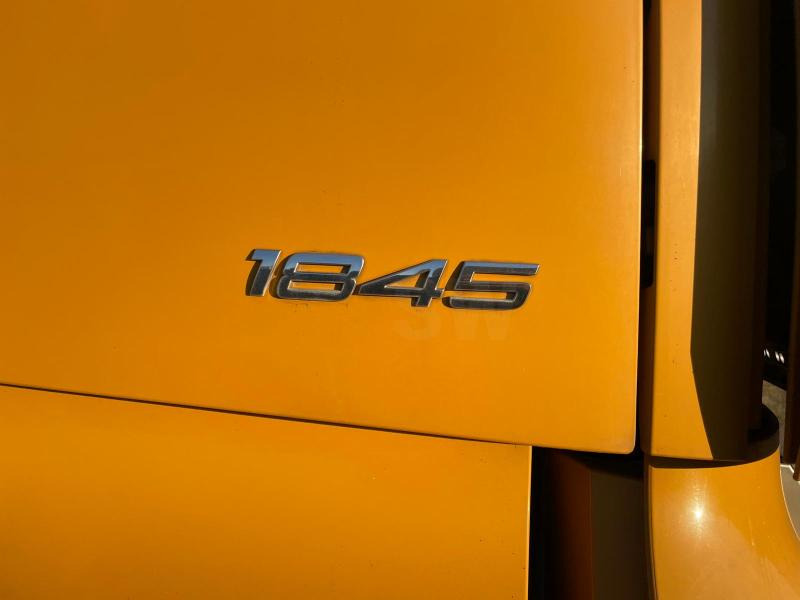 Trekker Mercedes Actros 1845