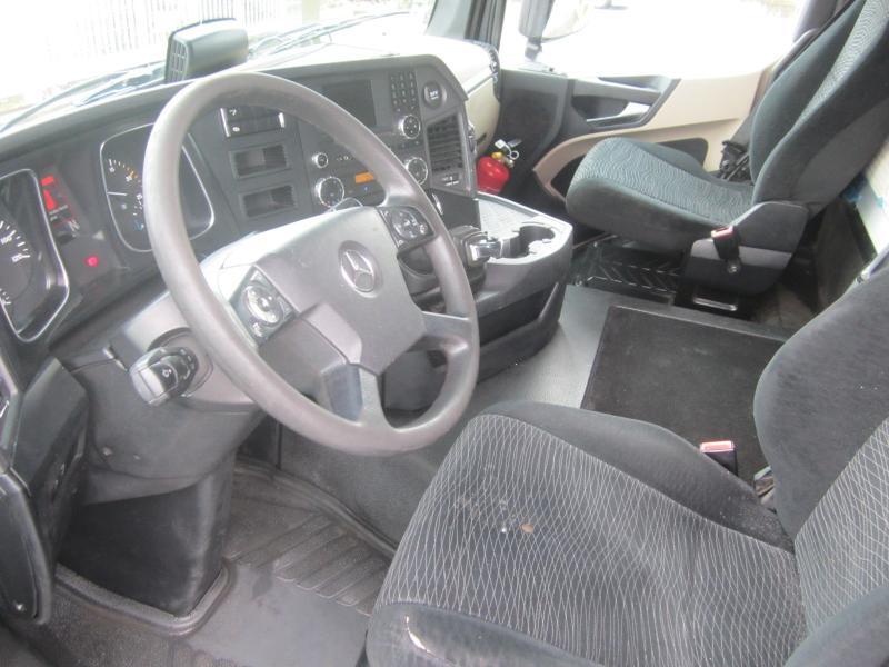 Trekker Mercedes Actros 1845